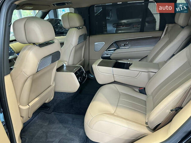 Чорний Ленд Ровер Рендж Ровер, об'ємом двигуна 3 л та пробігом 6 тис. км за 219000 $, фото 57 на Automoto.ua