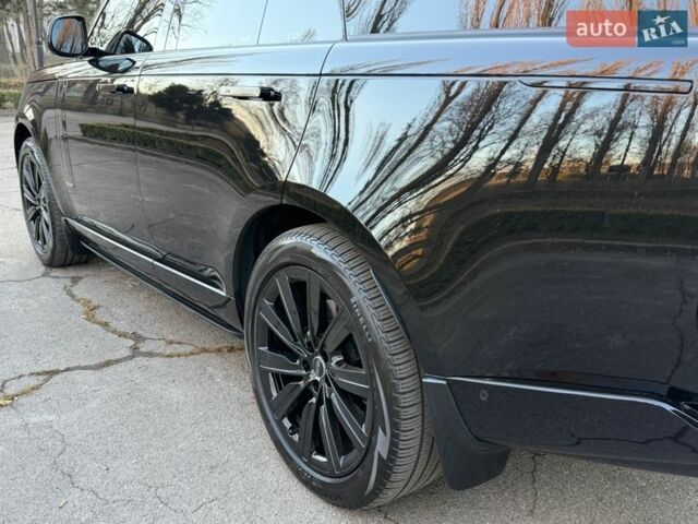 Черный Ленд Ровер Рендж Ровер, объемом двигателя 4.4 л и пробегом 24 тыс. км за 214950 $, фото 43 на Automoto.ua