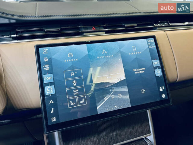 Чорний Ленд Ровер Рендж Ровер, об'ємом двигуна 3 л та пробігом 6 тис. км за 219000 $, фото 36 на Automoto.ua