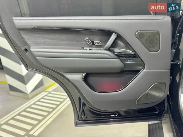 Черный Ленд Ровер Рендж Ровер, объемом двигателя 4.39 л и пробегом 38 тыс. км за 298000 $, фото 21 на Automoto.ua