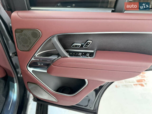 Чорний Ленд Ровер Рендж Ровер, об'ємом двигуна 3 л та пробігом 17 тис. км за 217000 $, фото 18 на Automoto.ua