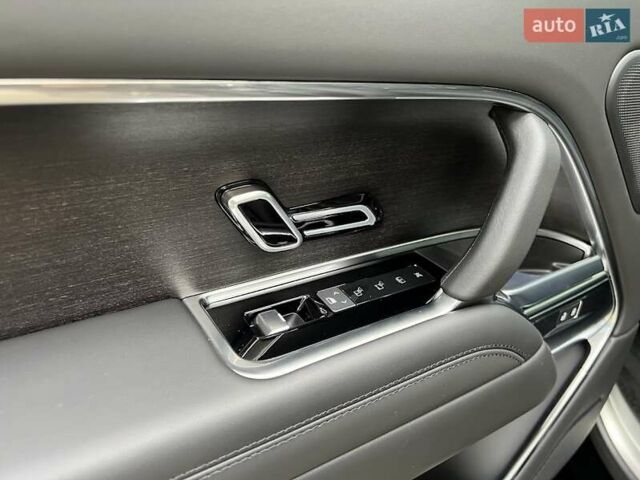 Чорний Ленд Ровер Рендж Ровер, об'ємом двигуна 3 л та пробігом 9 тис. км за 198000 $, фото 26 на Automoto.ua