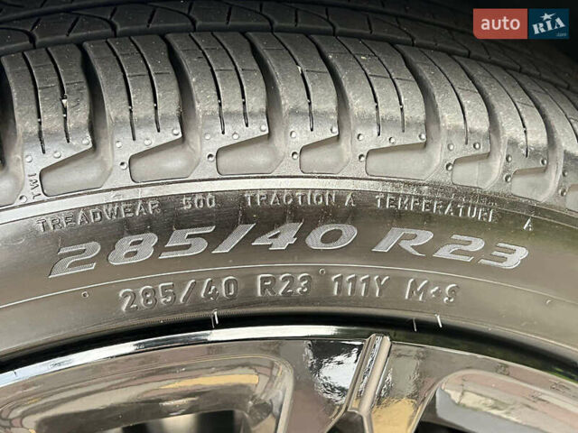 Чорний Ленд Ровер Рендж Ровер, об'ємом двигуна 4.4 л та пробігом 25 тис. км за 165000 $, фото 25 на Automoto.ua