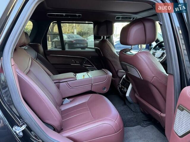 Чорний Ленд Ровер Рендж Ровер, об'ємом двигуна 3 л та пробігом 14 тис. км за 219900 $, фото 12 на Automoto.ua