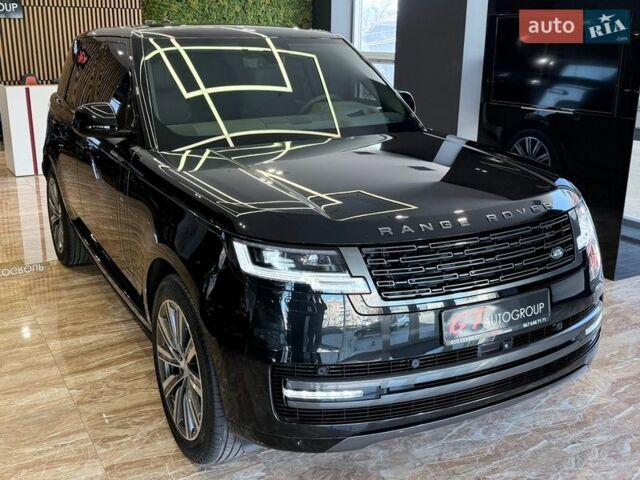 Чорний Ленд Ровер Рендж Ровер, об'ємом двигуна 3 л та пробігом 20 тис. км за 179000 $, фото 3 на Automoto.ua