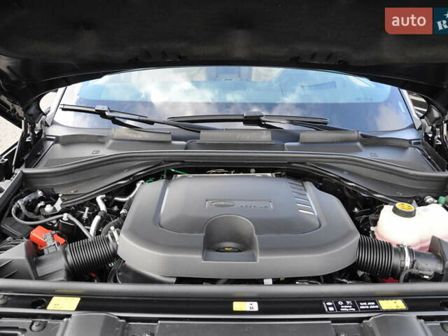 Черный Ленд Ровер Рендж Ровер, объемом двигателя 3 л и пробегом 1 тыс. км за 246811 $, фото 67 на Automoto.ua