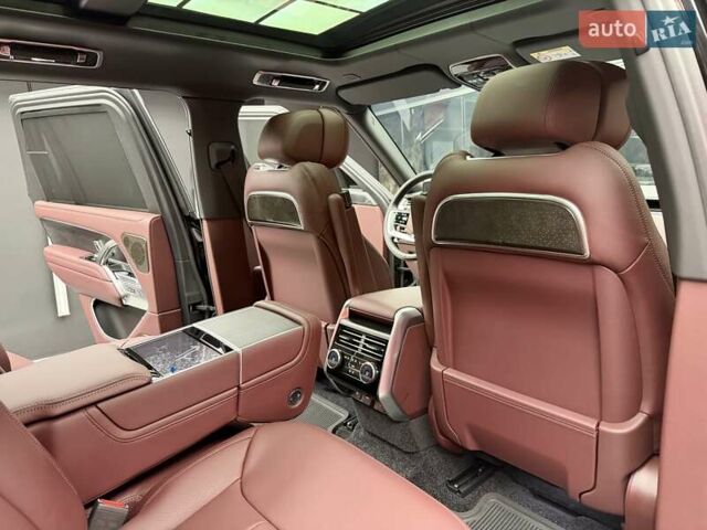 Чорний Ленд Ровер Рендж Ровер, об'ємом двигуна 4.4 л та пробігом 10 тис. км за 224900 $, фото 49 на Automoto.ua