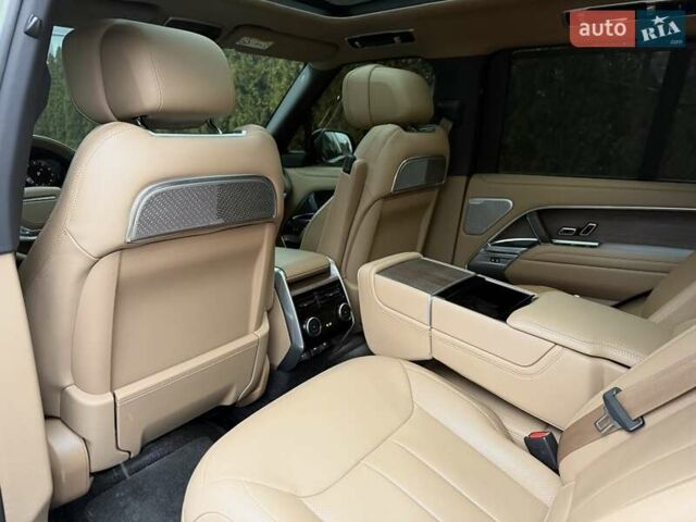 Черный Ленд Ровер Рендж Ровер, объемом двигателя 4.39 л и пробегом 19 тыс. км за 215000 $, фото 29 на Automoto.ua