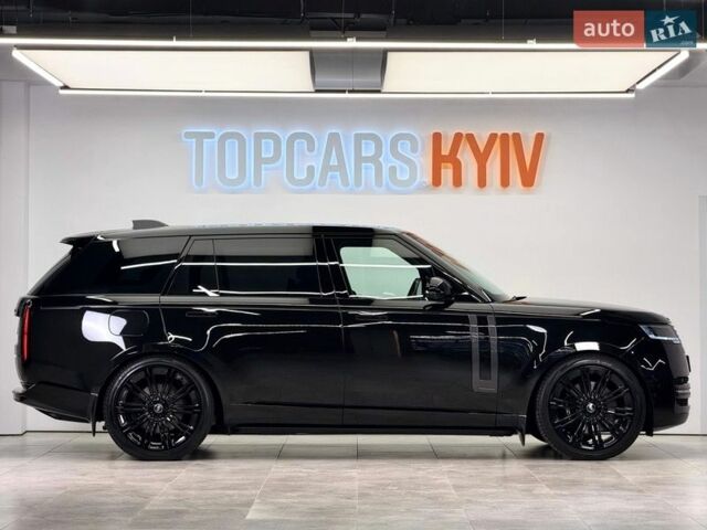 Черный Ленд Ровер Рендж Ровер, объемом двигателя 4.39 л и пробегом 35 тыс. км за 217000 $, фото 3 на Automoto.ua