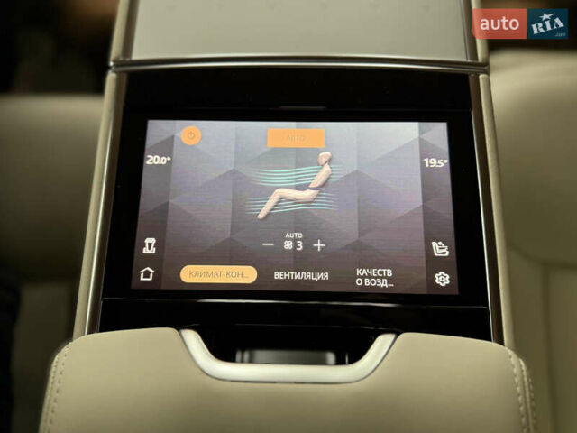 Черный Ленд Ровер Рендж Ровер, объемом двигателя 4.39 л и пробегом 13 тыс. км за 290000 $, фото 90 на Automoto.ua