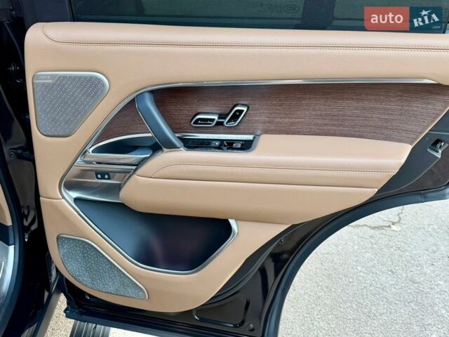 Черный Ленд Ровер Рендж Ровер, объемом двигателя 4.4 л и пробегом 24 тыс. км за 214950 $, фото 110 на Automoto.ua