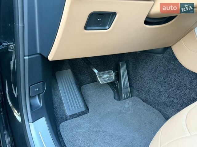 Черный Ленд Ровер Рендж Ровер, объемом двигателя 4.4 л и пробегом 24 тыс. км за 214950 $, фото 79 на Automoto.ua