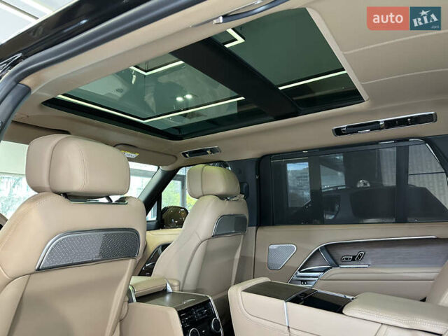 Чорний Ленд Ровер Рендж Ровер, об'ємом двигуна 3 л та пробігом 6 тис. км за 219000 $, фото 61 на Automoto.ua