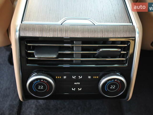 Черный Ленд Ровер Рендж Ровер, объемом двигателя 3 л и пробегом 1 тыс. км за 246811 $, фото 38 на Automoto.ua