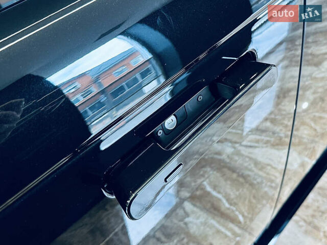 Чорний Ленд Ровер Рендж Ровер, об'ємом двигуна 3 л та пробігом 6 тис. км за 219000 $, фото 20 на Automoto.ua