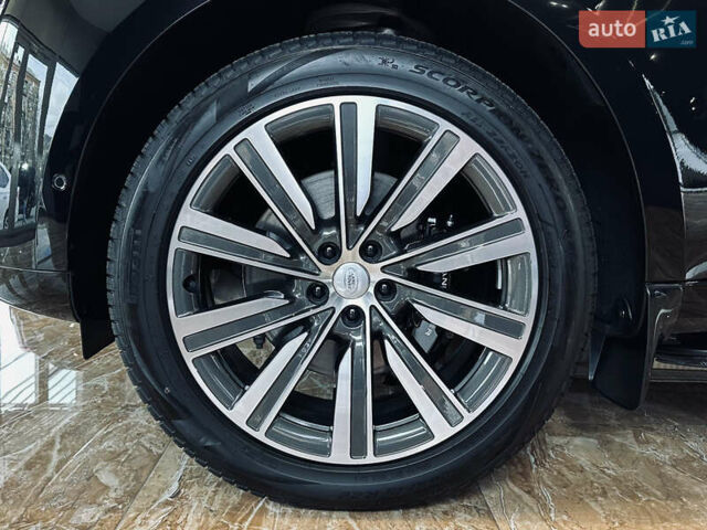 Чорний Ленд Ровер Рендж Ровер, об'ємом двигуна 3 л та пробігом 6 тис. км за 219000 $, фото 18 на Automoto.ua