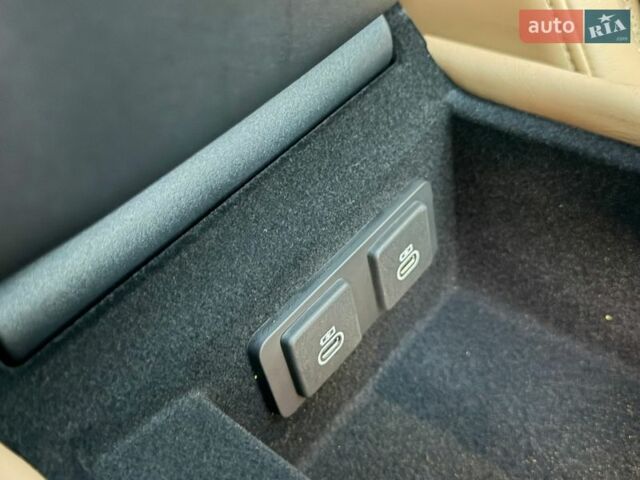 Черный Ленд Ровер Рендж Ровер, объемом двигателя 4.4 л и пробегом 24 тыс. км за 214950 $, фото 117 на Automoto.ua