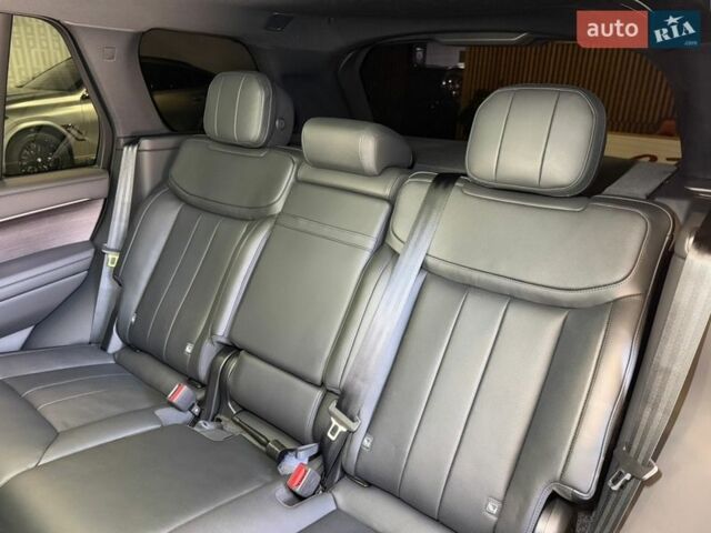 Чорний Ленд Ровер Рендж Ровер, об'ємом двигуна 3 л та пробігом 20 тис. км за 179000 $, фото 48 на Automoto.ua