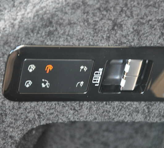 Черный Ленд Ровер Рендж Ровер, объемом двигателя 3 л и пробегом 1 тыс. км за 246811 $, фото 64 на Automoto.ua