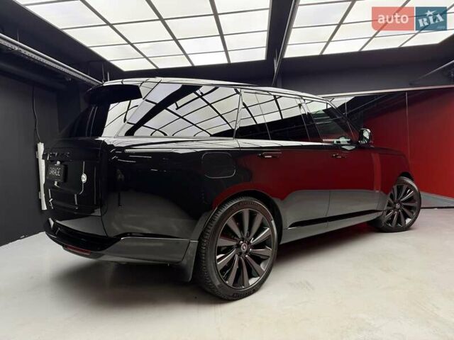 Чорний Ленд Ровер Рендж Ровер, об'ємом двигуна 4.4 л та пробігом 26 тис. км за 285000 $, фото 12 на Automoto.ua