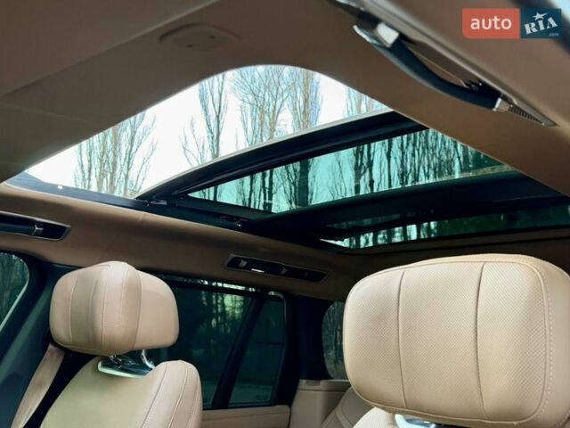 Черный Ленд Ровер Рендж Ровер, объемом двигателя 4.4 л и пробегом 24 тыс. км за 214950 $, фото 77 на Automoto.ua