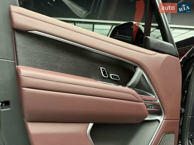 Чорний Ленд Ровер Рендж Ровер, об'ємом двигуна 4.4 л та пробігом 10 тис. км за 224900 $, фото 25 на Automoto.ua