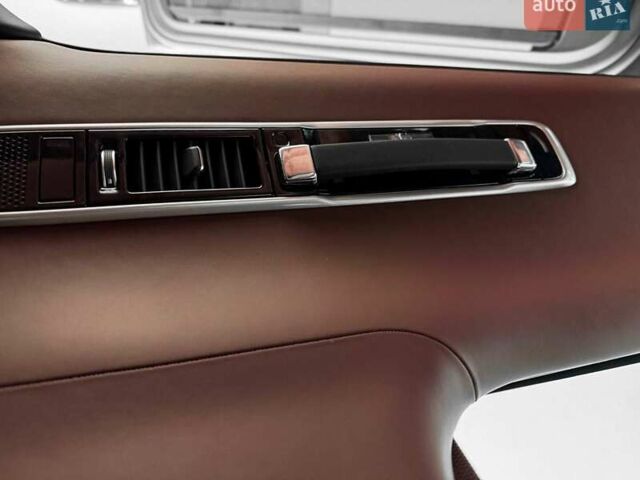 Черный Ленд Ровер Рендж Ровер, объемом двигателя 4.39 л и пробегом 35 тыс. км за 217000 $, фото 64 на Automoto.ua