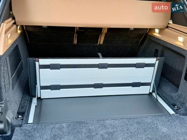 Черный Ленд Ровер Рендж Ровер, объемом двигателя 4.4 л и пробегом 24 тыс. км за 214950 $, фото 100 на Automoto.ua