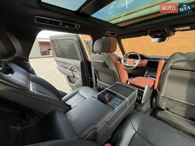 Черный Ленд Ровер Рендж Ровер, объемом двигателя 4.39 л и пробегом 27 тыс. км за 285000 $, фото 76 на Automoto.ua