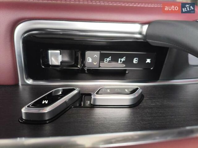 Черный Ленд Ровер Рендж Ровер, объемом двигателя 3 л и пробегом 23 тыс. км за 214540 $, фото 50 на Automoto.ua