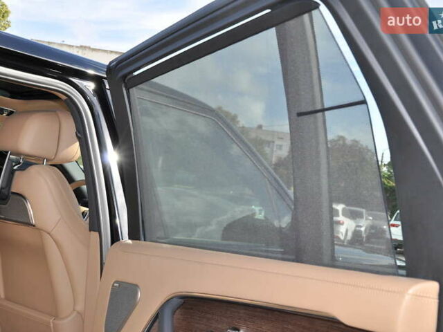 Черный Ленд Ровер Рендж Ровер, объемом двигателя 3 л и пробегом 1 тыс. км за 246811 $, фото 46 на Automoto.ua