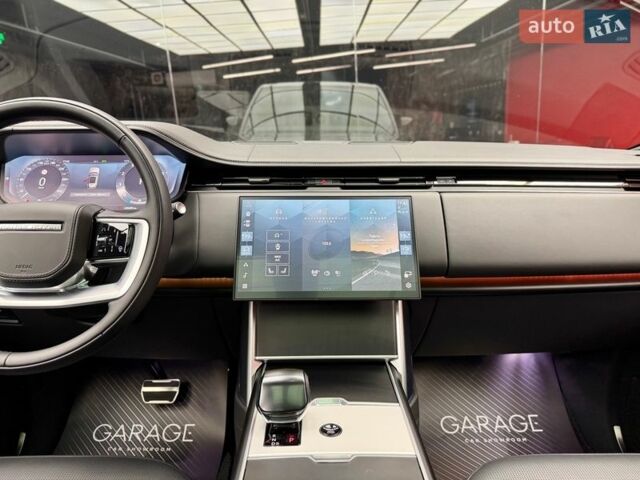 Чорний Ленд Ровер Рендж Ровер, об'ємом двигуна 4.4 л та пробігом 28 тис. км за 277700 $, фото 32 на Automoto.ua