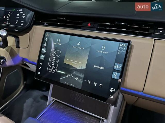 Ленд Ровер Рендж Ровер 2024 в Днепре (Днепропетровске) на Automoto.ua Черный Ленд Ровер Рендж Ровер, объемом двигателя 4.39 л и пробегом 19 тыс. км за 215000 $, фото 37 на Automoto.ua