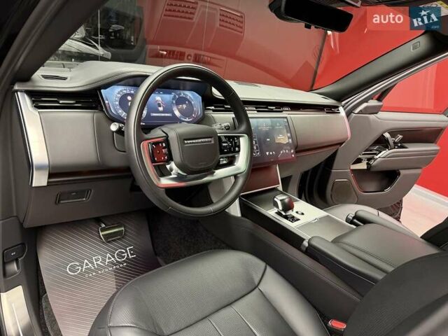 Чорний Ленд Ровер Рендж Ровер, об'ємом двигуна 4.4 л та пробігом 26 тис. км за 285000 $, фото 27 на Automoto.ua