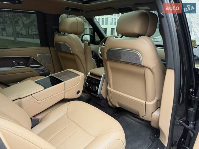 Чорний Ленд Ровер Рендж Ровер, об'ємом двигуна 4.39 л та пробігом 19 тис. км за 225000 $, фото 37 на Automoto.ua