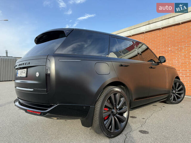 Черный Ленд Ровер Рендж Ровер, объемом двигателя 4.39 л и пробегом 27 тыс. км за 285000 $, фото 36 на Automoto.ua