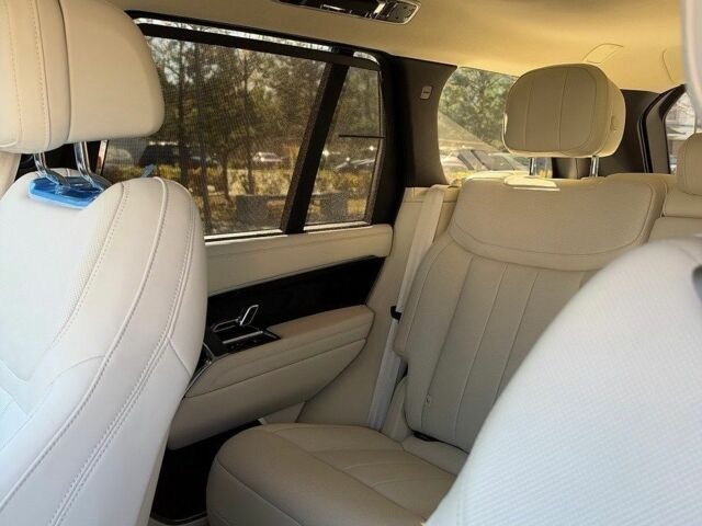 Черный Ленд Ровер Рендж Ровер, объемом двигателя 3 л и пробегом 29 тыс. км за 197000 $, фото 23 на Automoto.ua