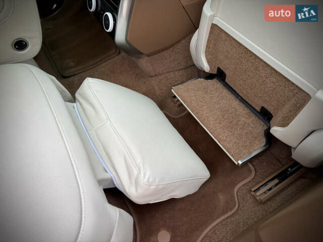 Черный Ленд Ровер Рендж Ровер, объемом двигателя 4.39 л и пробегом 13 тыс. км за 290000 $, фото 53 на Automoto.ua