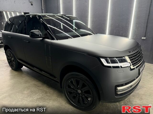 Чорний Ленд Ровер Рендж Ровер, об'ємом двигуна 4.4 л та пробігом 46 тис. км за 173000 $, фото 4 на Automoto.ua