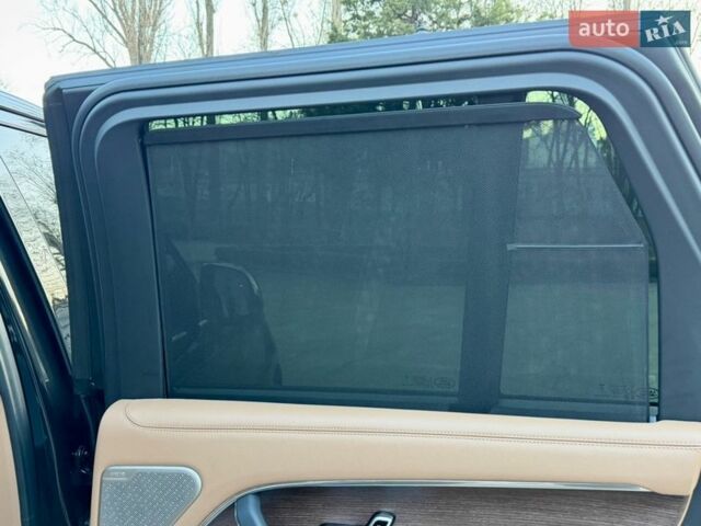 Черный Ленд Ровер Рендж Ровер, объемом двигателя 4.4 л и пробегом 24 тыс. км за 214950 $, фото 112 на Automoto.ua