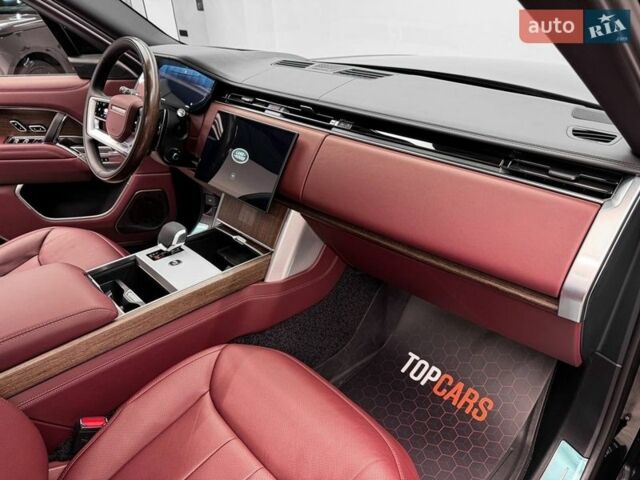 Черный Ленд Ровер Рендж Ровер, объемом двигателя 4.39 л и пробегом 35 тыс. км за 217000 $, фото 58 на Automoto.ua