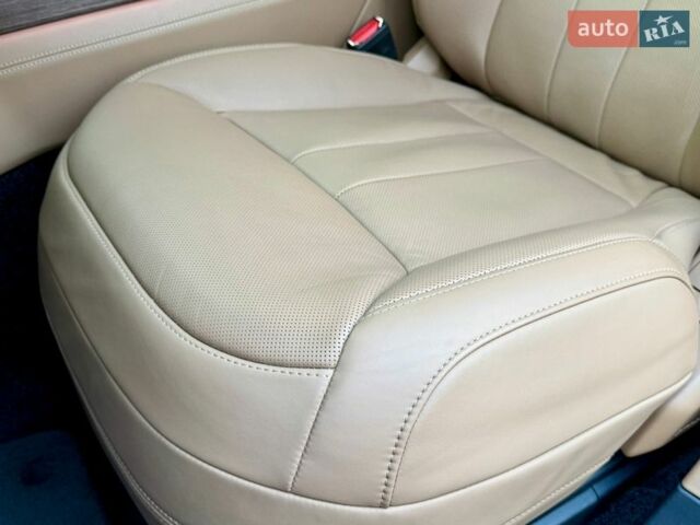 Черный Ленд Ровер Рендж Ровер, объемом двигателя 4.4 л и пробегом 24 тыс. км за 214950 $, фото 82 на Automoto.ua