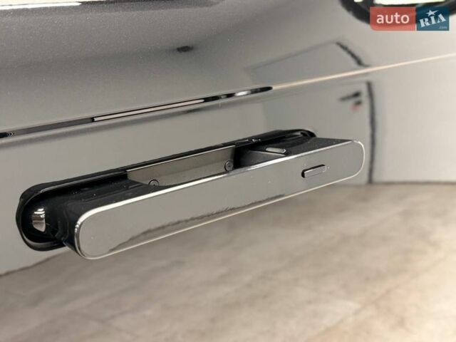 Черный Ленд Ровер Рендж Ровер, объемом двигателя 4.39 л и пробегом 35 тыс. км за 217000 $, фото 74 на Automoto.ua