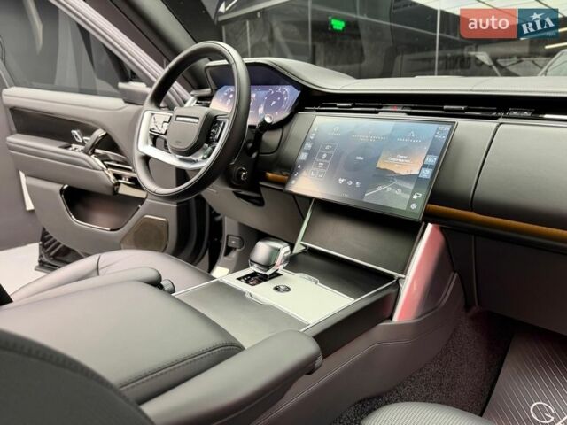 Чорний Ленд Ровер Рендж Ровер, об'ємом двигуна 4.4 л та пробігом 28 тис. км за 277700 $, фото 60 на Automoto.ua