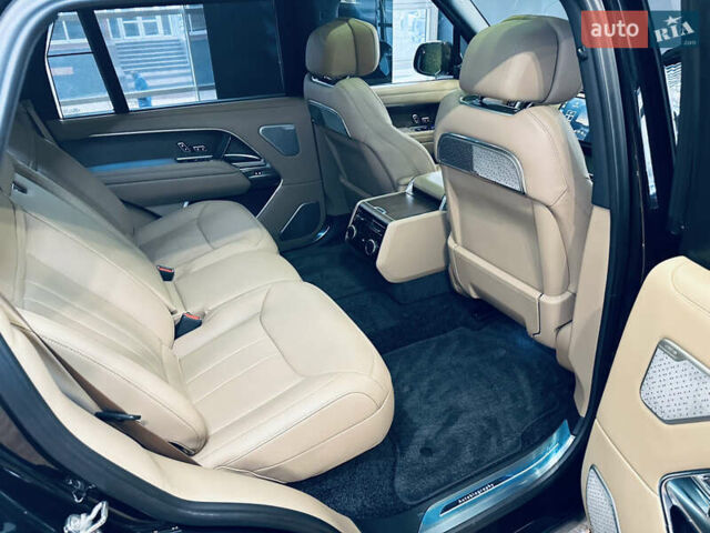 Чорний Ленд Ровер Рендж Ровер, об'ємом двигуна 3 л та пробігом 6 тис. км за 219000 $, фото 79 на Automoto.ua