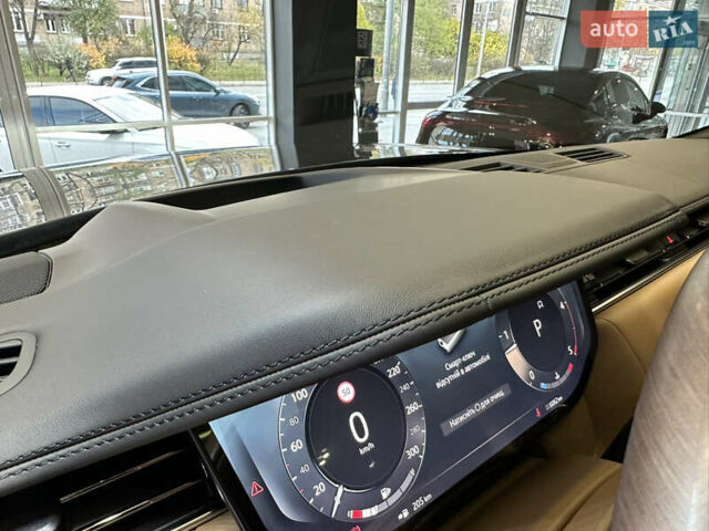 Чорний Ленд Ровер Рендж Ровер, об'ємом двигуна 3 л та пробігом 6 тис. км за 219000 $, фото 30 на Automoto.ua