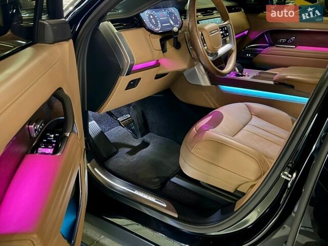 Черный Ленд Ровер Рендж Ровер, объемом двигателя 4.4 л и пробегом 24 тыс. км за 214950 $, фото 70 на Automoto.ua