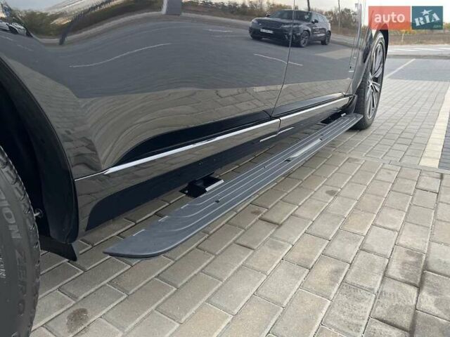 Ленд Ровер Рендж Ровер 2024 в Днепре (Днепропетровске) на Automoto.ua Черный Ленд Ровер Рендж Ровер, объемом двигателя 3 л и пробегом 5 тыс. км за 203000 $, фото 31 на Automoto.ua