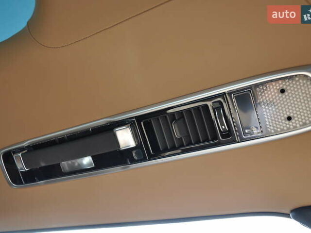 Черный Ленд Ровер Рендж Ровер, объемом двигателя 3 л и пробегом 1 тыс. км за 246169 $, фото 46 на Automoto.ua