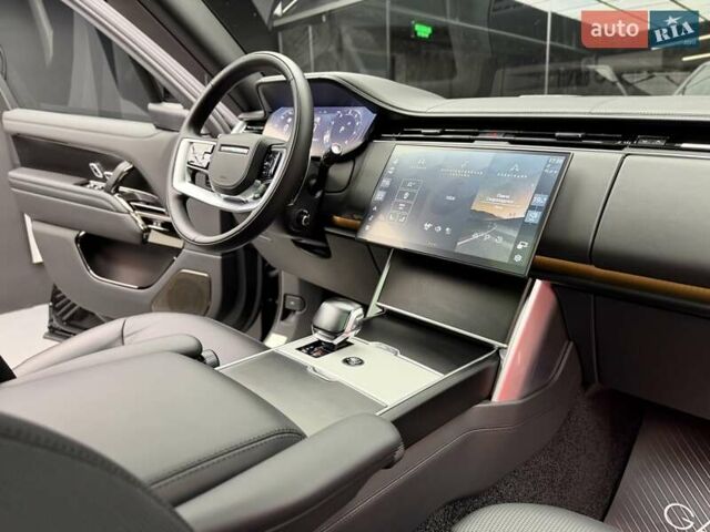 Чорний Ленд Ровер Рендж Ровер, об'ємом двигуна 4.4 л та пробігом 28 тис. км за 279900 $, фото 58 на Automoto.ua